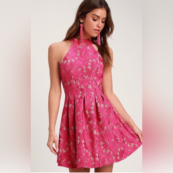 NWT Lulu’s Seasons of Love Lace Skater Dress - Picture 2 of 16
